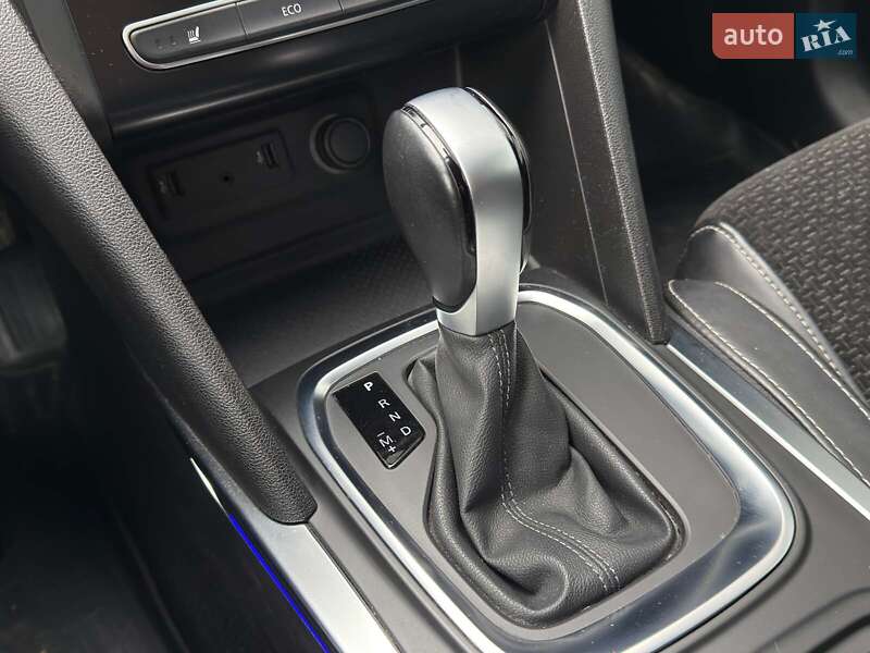 Седан Renault Megane 2020 в Львове