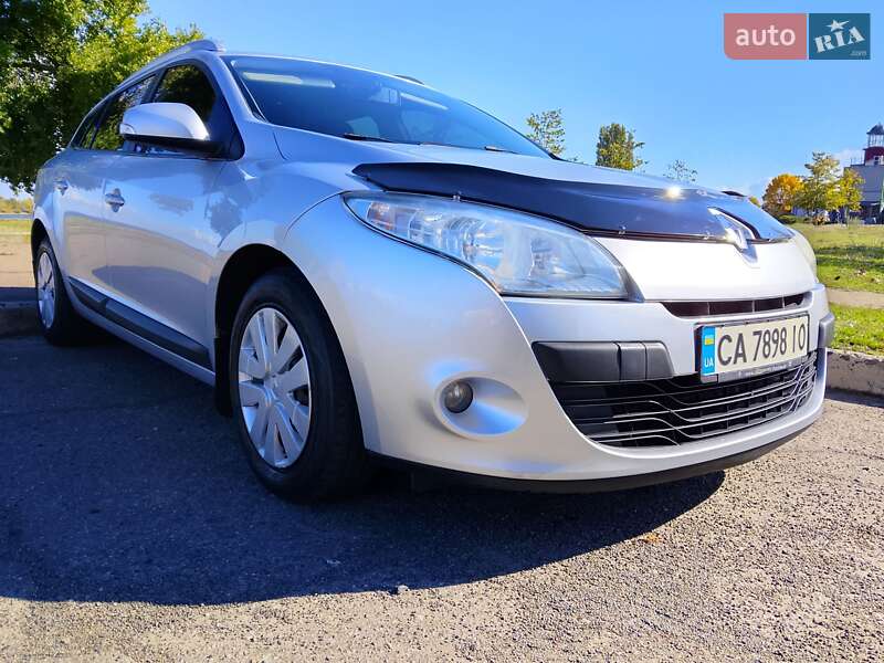 Универсал Renault Megane 2009 в 