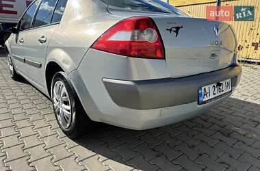 Седан Renault Megane 2003 в 