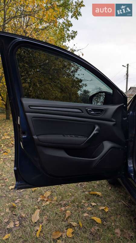 Универсал Renault Megane 2017 в Каменке фото 18 Универсал Renault Megane 2017 в Каменке