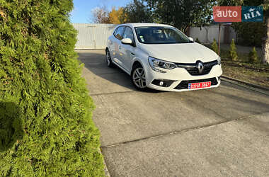 Хэтчбек Renault Megane 2018 в 