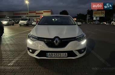 Хэтчбек Renault Megane 2016 в Киеве