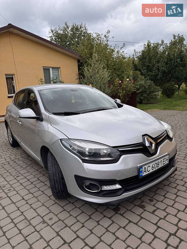 Хэтчбек Renault Megane 2014 в 