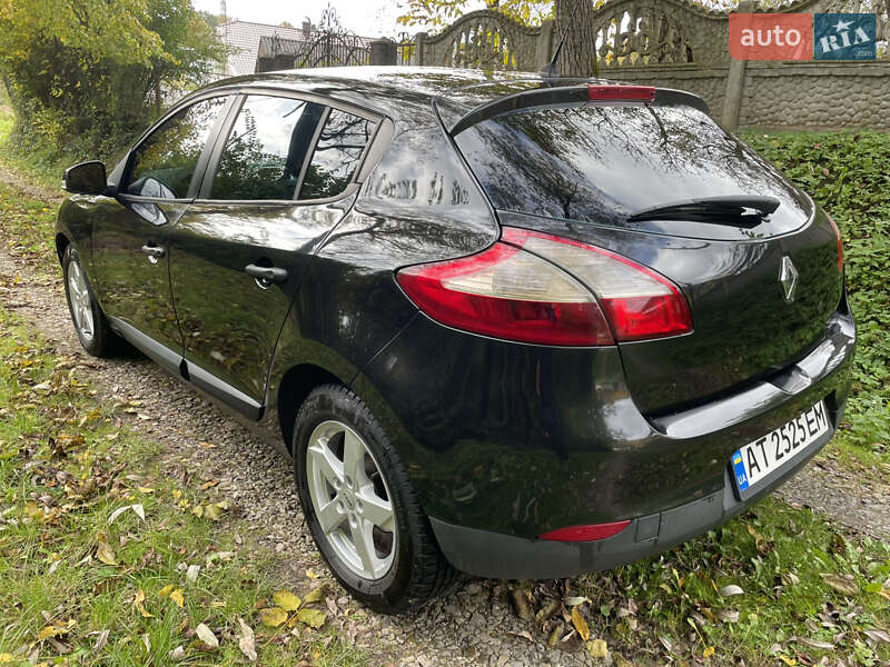 Хетчбек Renault Megane 2009 в Снятині фото 5 Хетчбек Renault Megane 2009 в Снятині