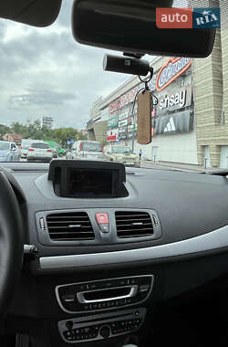 Универсал Renault Megane 2010 в 