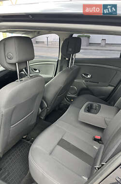 Универсал Renault Megane 2010 в 