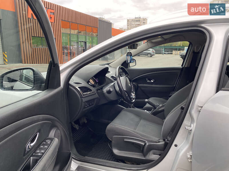Универсал Renault Megane 2013 в Харькове фото 6 Универсал Renault Megane 2013 в Харькове