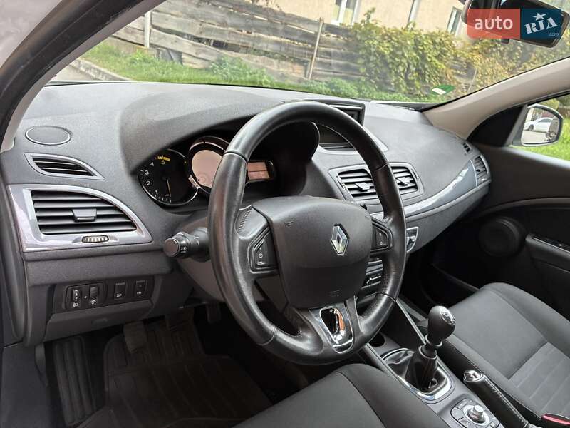 Універсал Renault Megane 2016 в Луцьку фото 15 Універсал Renault Megane 2016 в Луцьку