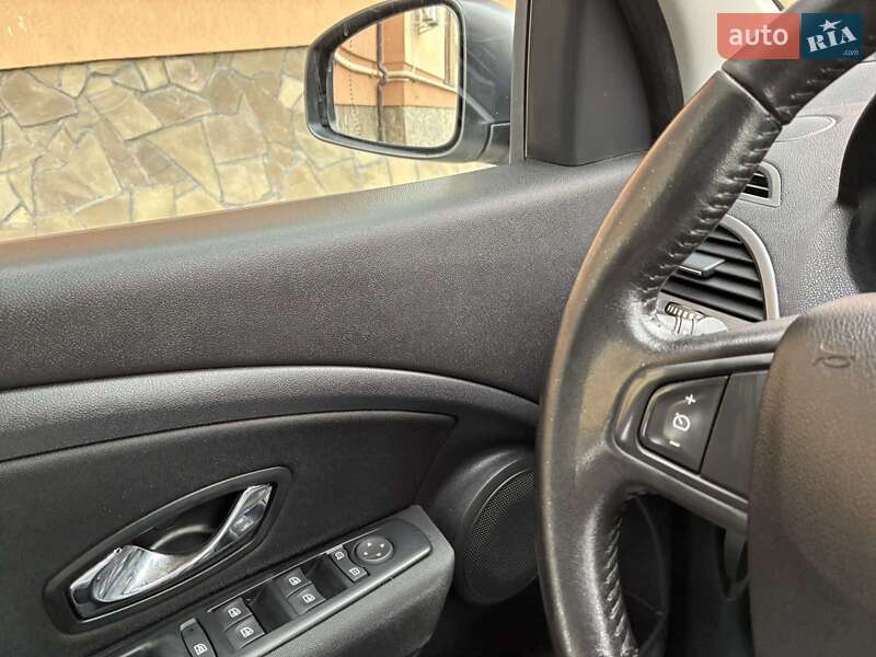 Універсал Renault Megane 2016 в Луцьку фото 20 Універсал Renault Megane 2016 в Луцьку