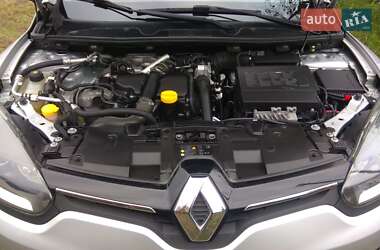 Хэтчбек Renault Megane 2015 в 