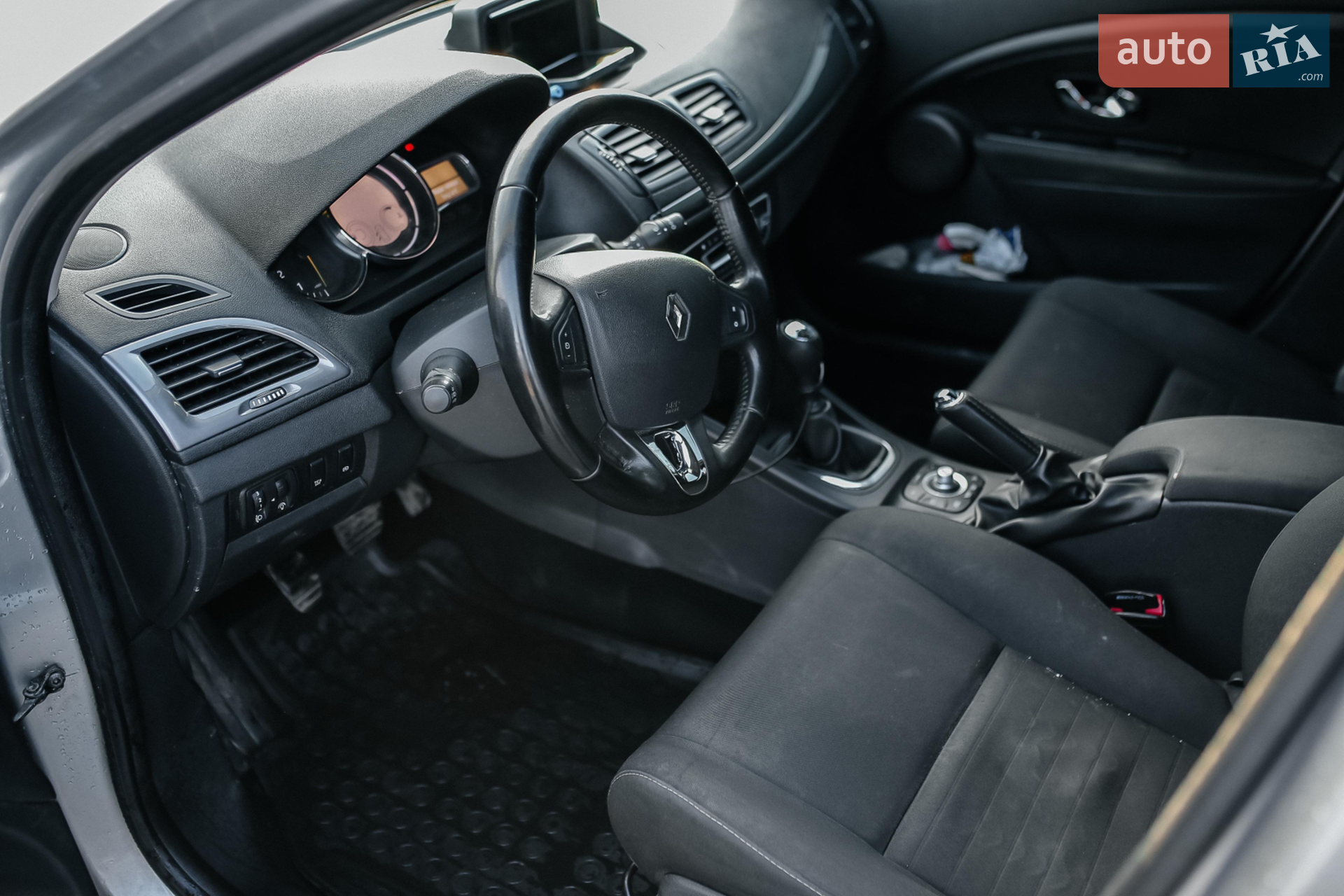 2015 Renault Megane - мініатюра 9
