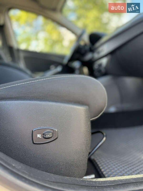 Универсал Renault Megane 2014 в Киеве