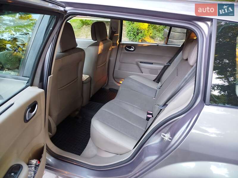 Універсал Renault Megane 2005 в Стебнику фото 29 Універсал Renault Megane 2005 в Стебнику