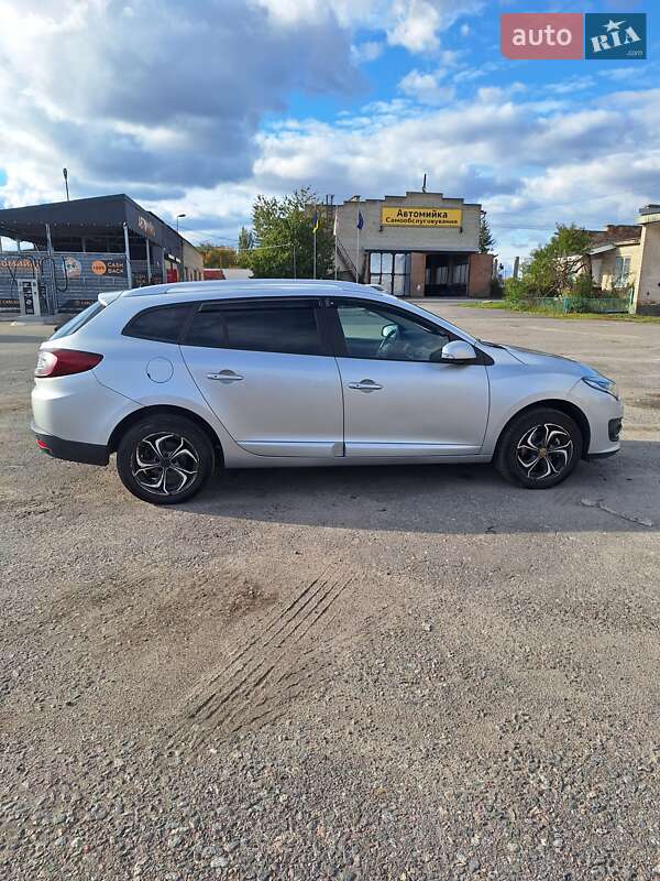 Универсал Renault Megane 2014 в Гайсине