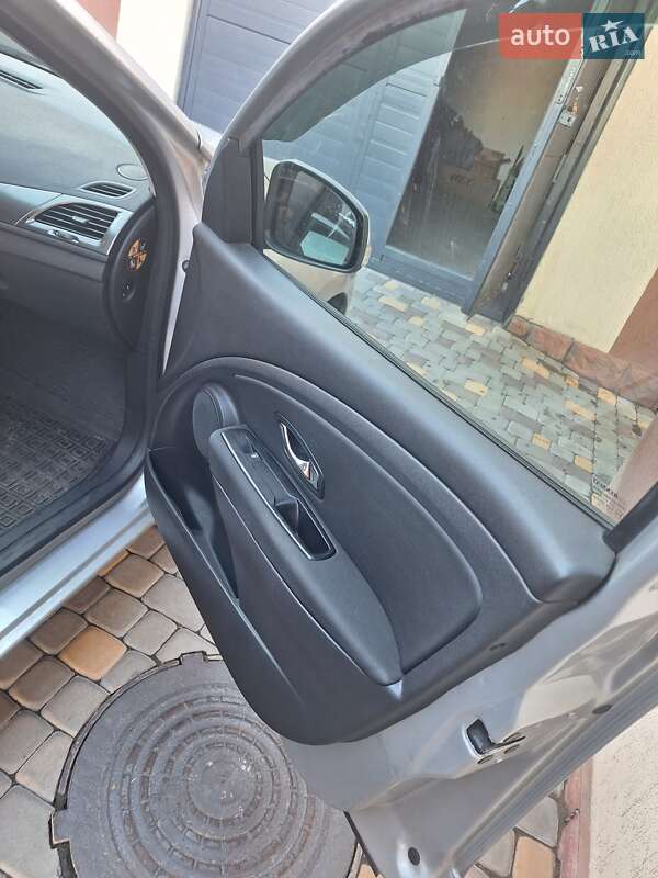 Универсал Renault Megane 2014 в Гайсине