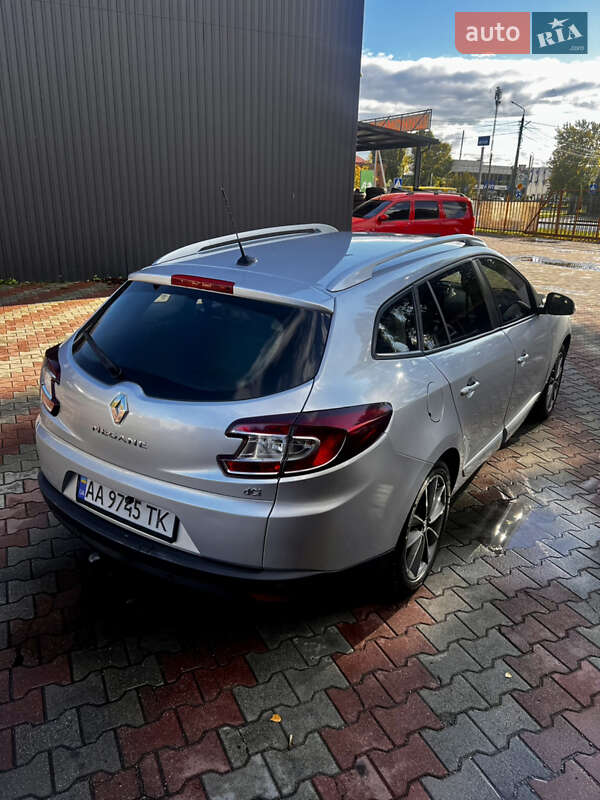 Универсал Renault Megane 2014 в Киеве