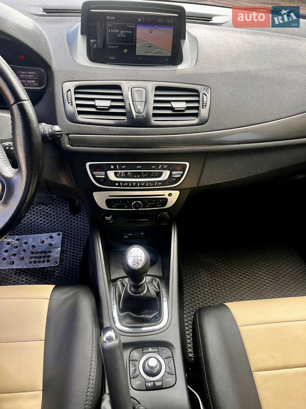 Универсал Renault Megane 2014 в Киеве