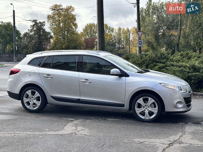 Универсал Renault Megane 2010 в Александрие