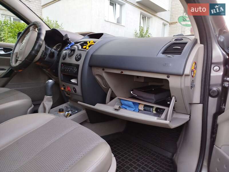 Універсал Renault Megane 2005 в Стебнику фото 42 Універсал Renault Megane 2005 в Стебнику