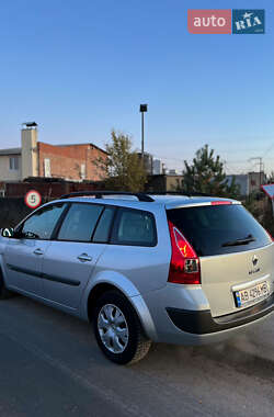 Универсал Renault Megane 2006 в  фото 12 Универсал Renault Megane 2006 в