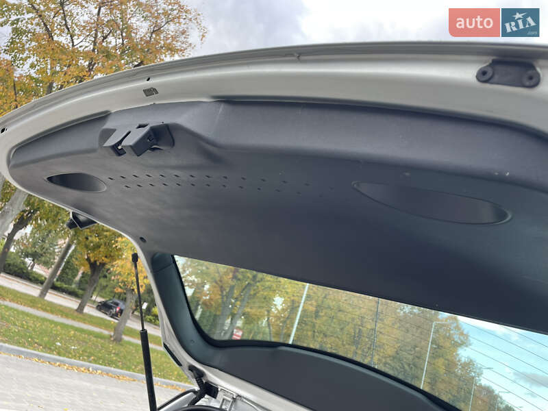 Универсал Renault Megane 2006 в Черкассах фото 27 Универсал Renault Megane 2006 в Черкассах