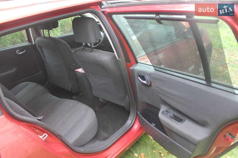 Универсал Renault Megane 2006 в Чернигове