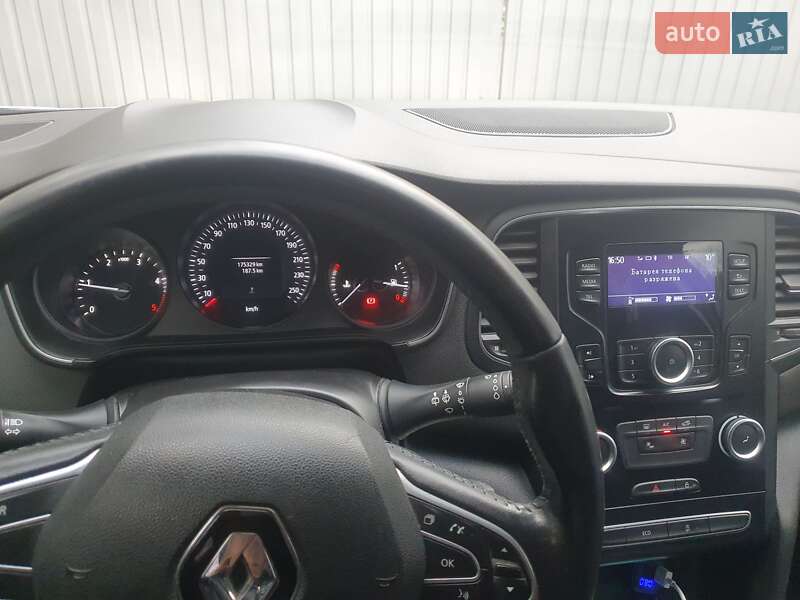 Универсал Renault Megane 2017 в Кременчуге фото 14 Универсал Renault Megane 2017 в Кременчуге