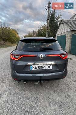 Універсал Renault Megane 2017 в  фото 8 Універсал Renault Megane 2017 в