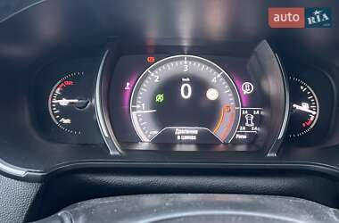 Універсал Renault Megane 2017 в  фото 24 Універсал Renault Megane 2017 в