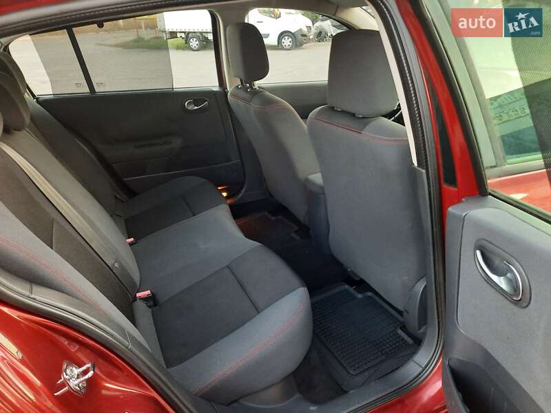 Седан Renault Megane 2008 в Полтаве