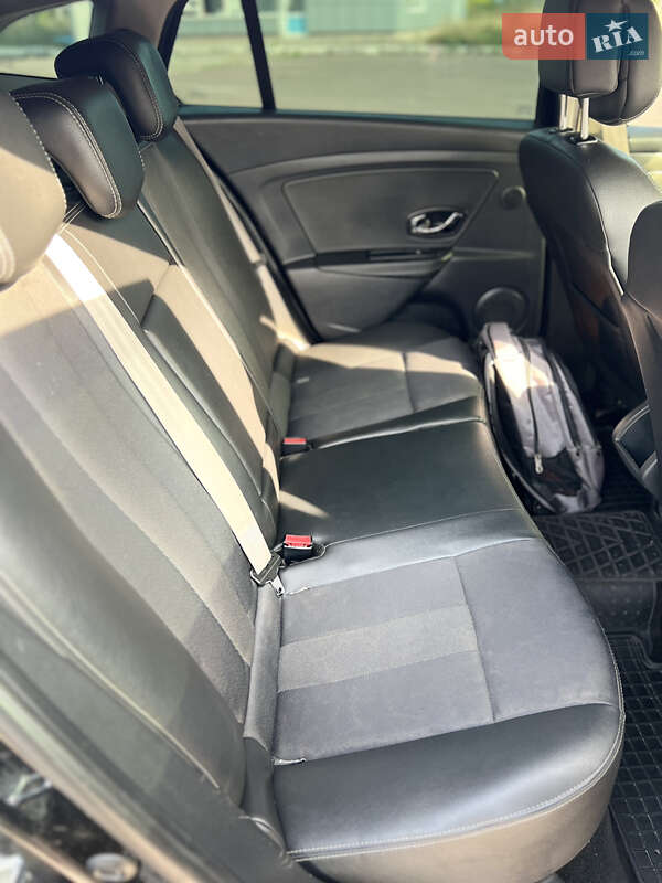 Універсал Renault Megane 2012 в Рівному фото 8 Універсал Renault Megane 2012 в Рівному