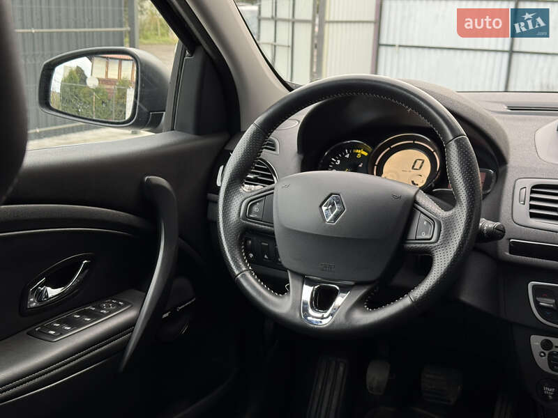 Универсал Renault Megane 2013 в Ровно фото 26 Универсал Renault Megane 2013 в Ровно