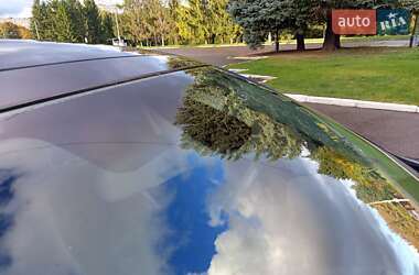 Хетчбек Renault Megane 2010 в 