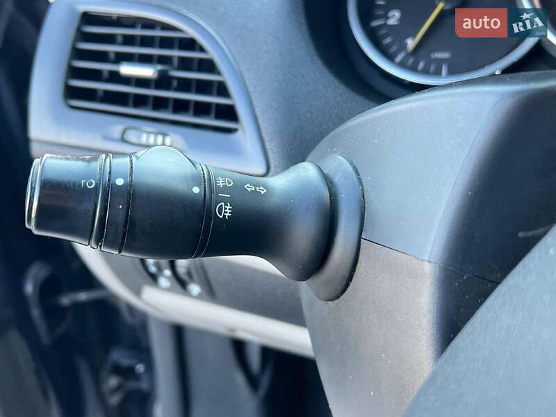 Хетчбек Renault Megane 2009 в Львові фото 25 Хетчбек Renault Megane 2009 в Львові