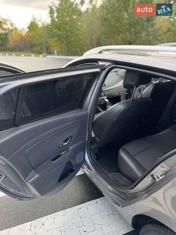 Универсал Renault Megane 2014 в Киеве