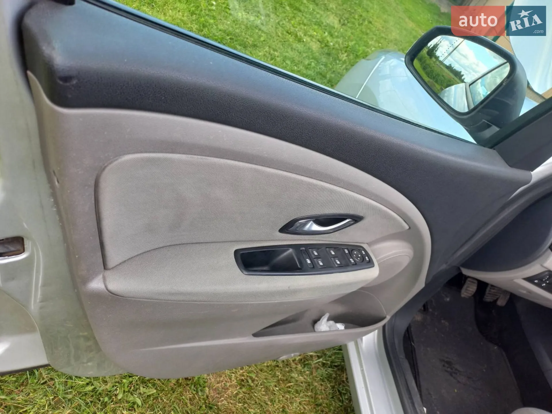 2010 Renault Megane - мініатюра 21