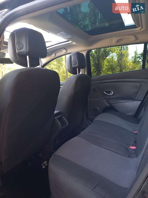 Универсал Renault Megane 2011 в Николаеве