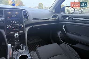 Універсал Renault Megane 2017 в  фото 18 Універсал Renault Megane 2017 в
