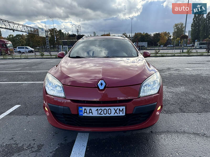 Универсал Renault Megane 2010 в Киеве фото 3 Универсал Renault Megane 2010 в Киеве