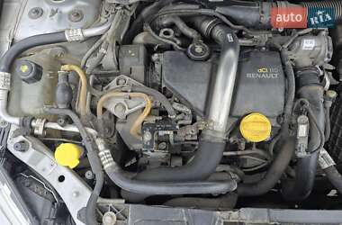 Хетчбек Renault Megane 2010 в 