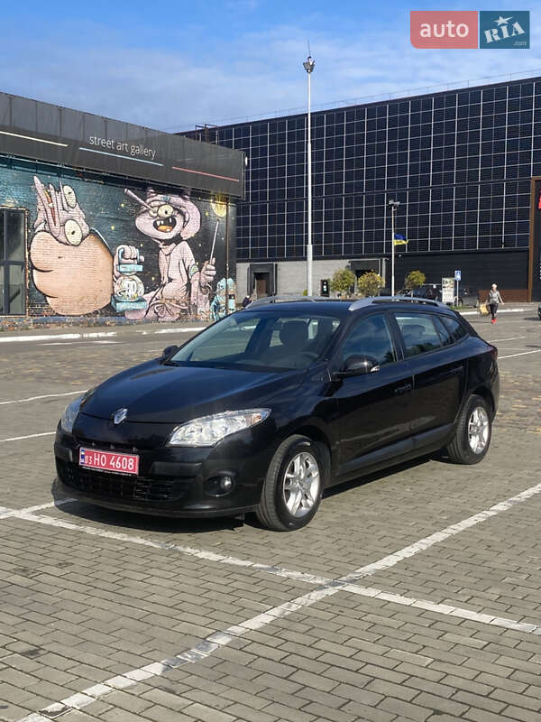 Универсал Renault Megane 2010 в 