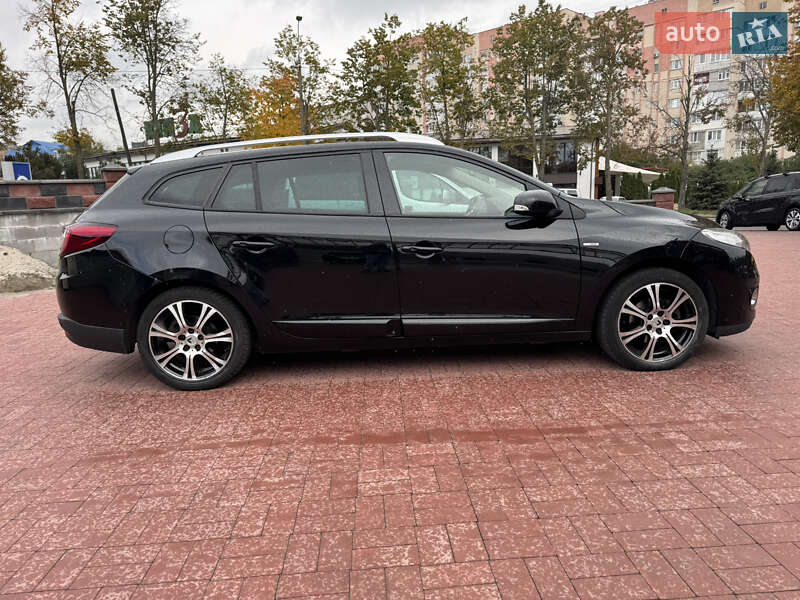 Универсал Renault Megane 2013 в Ровно фото 12 Универсал Renault Megane 2013 в Ровно