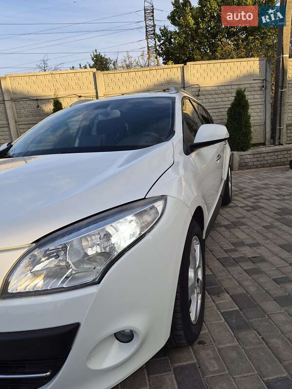 Универсал Renault Megane 2010 в Павлограде фото 8 Универсал Renault Megane 2010 в Павлограде
