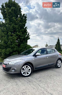 Хэтчбек Renault Megane 2010 в Ахтырке