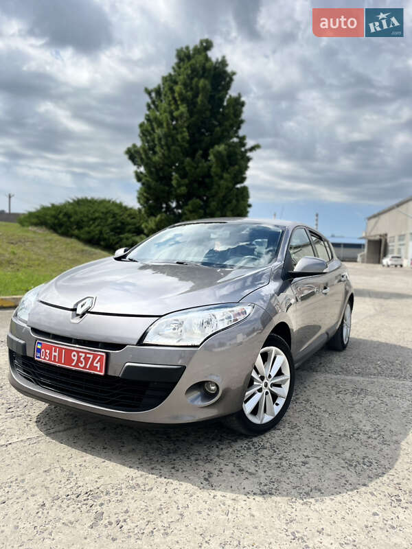 Хетчбек Renault Megane 2010 в Охтирці фото 26 Хетчбек Renault Megane 2010 в Охтирці