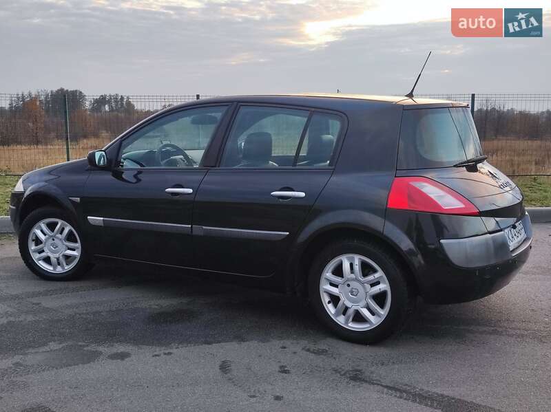 Хэтчбек Renault Megane 2005 в Киеве