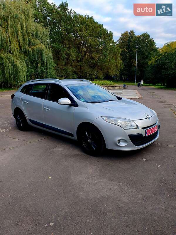 Renault Megane 2011 Renault Megane 2011