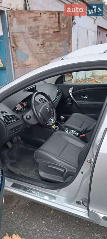 Универсал Renault Megane 2013 в Николаеве фото 4 Универсал Renault Megane 2013 в Николаеве