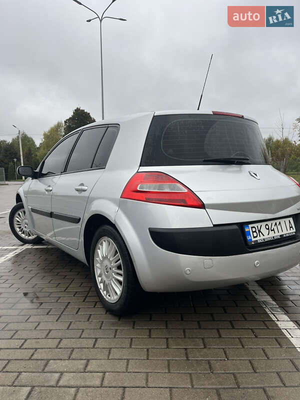 Хетчбек Renault Megane 2006 в Дубні фото 8 Хетчбек Renault Megane 2006 в Дубні