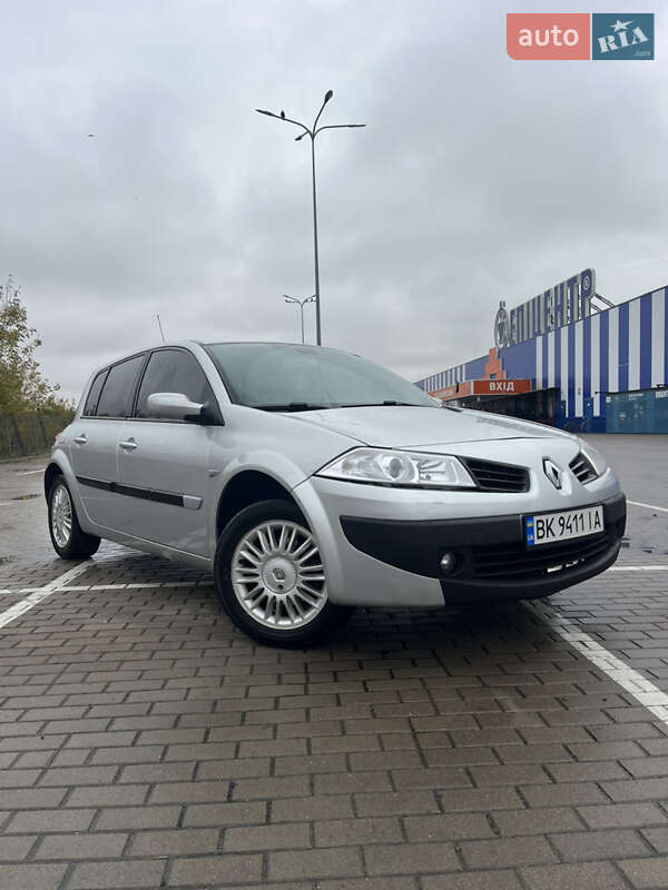 Хетчбек Renault Megane 2006 в Дубні фото 12 Хетчбек Renault Megane 2006 в Дубні